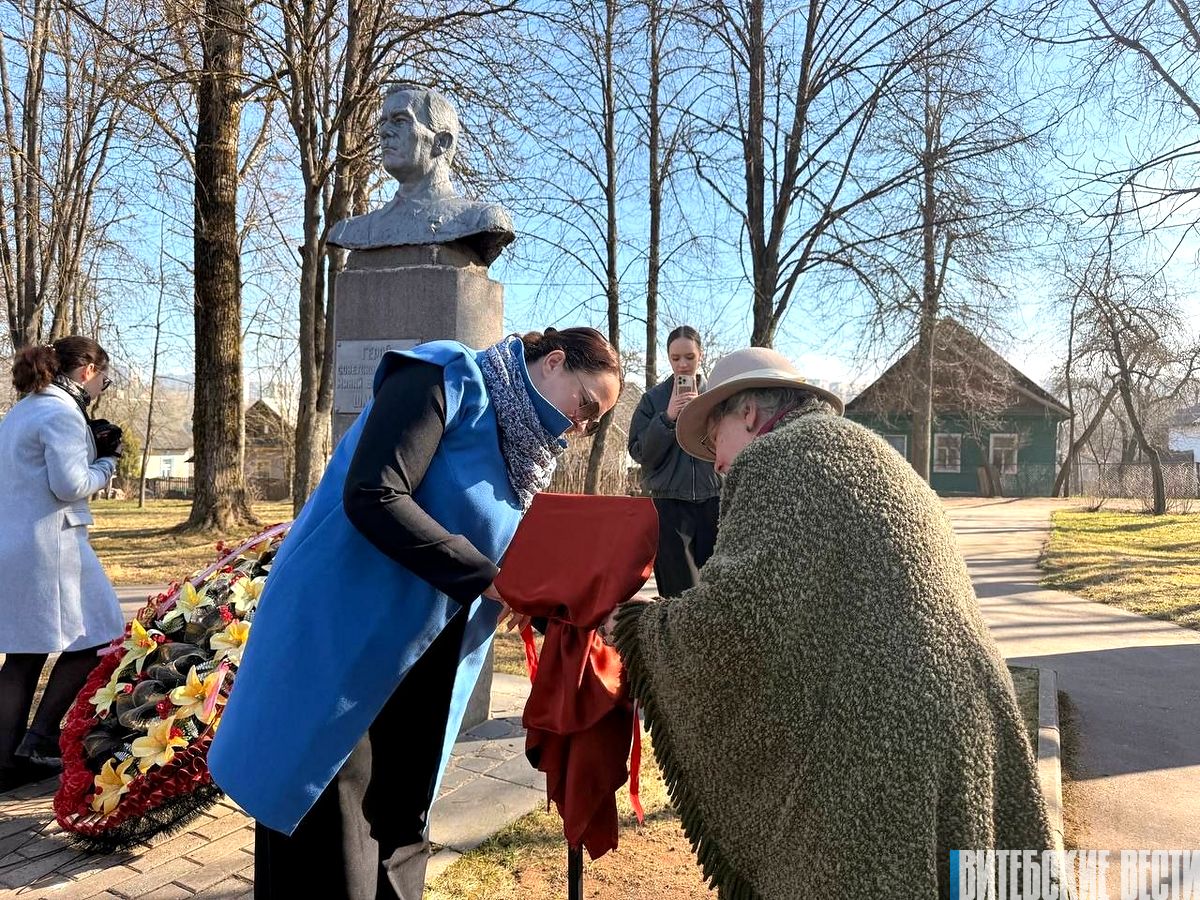 Память жива: Витебская городская организация РОО «Патриоты Беларуси» установила цифровую табличку в честь 