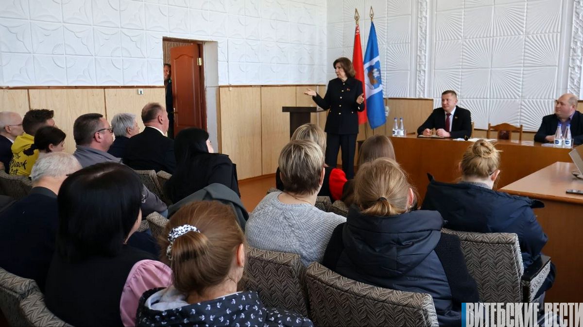 Председатель Совета Республики Наталья Кочанова встретилась с коллективом  ОАО «Новые Горяны»