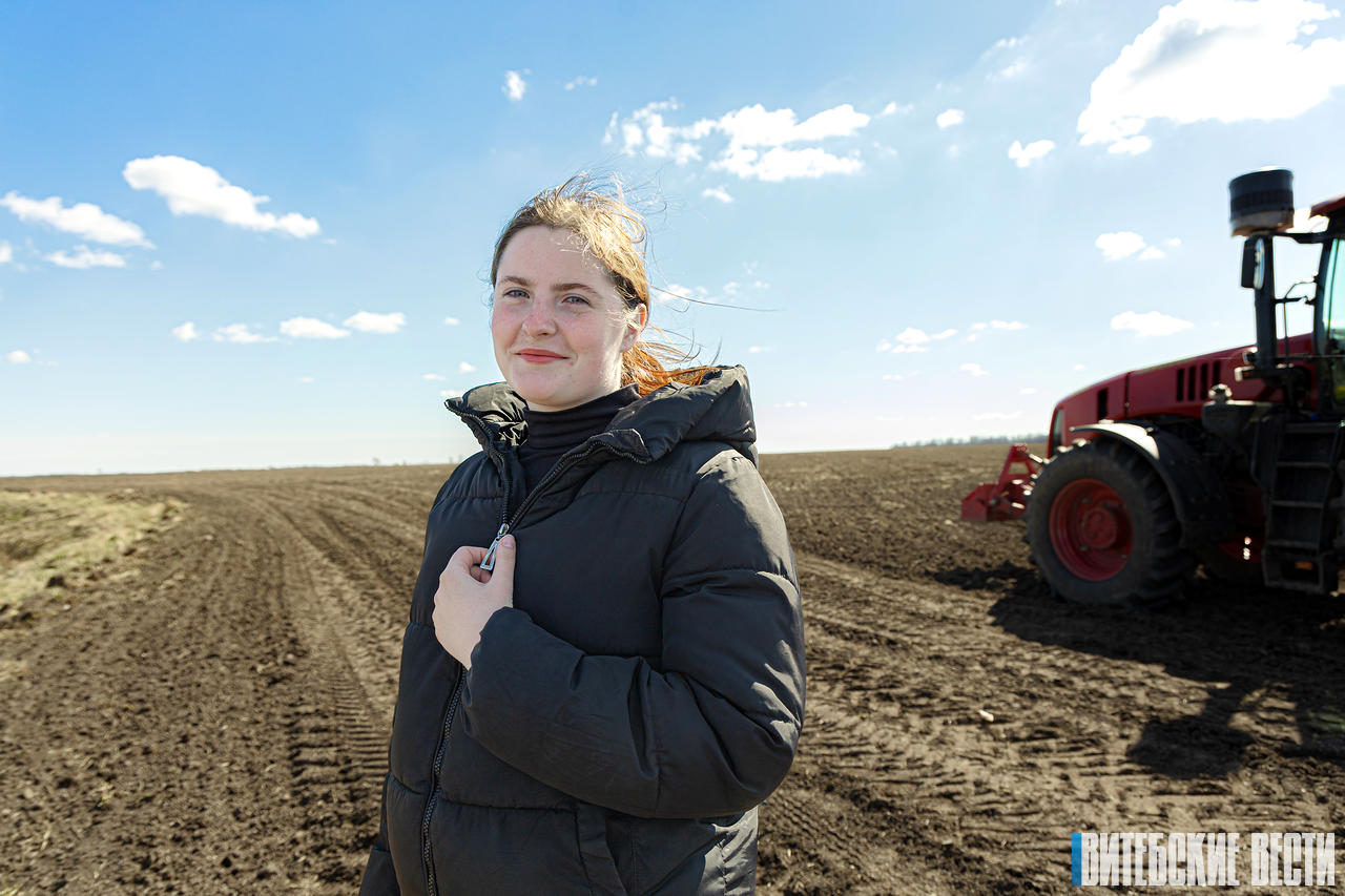 Через пять дней после диплома — в поле. Как начинается карьера молодого агронома в Шумилинском районе