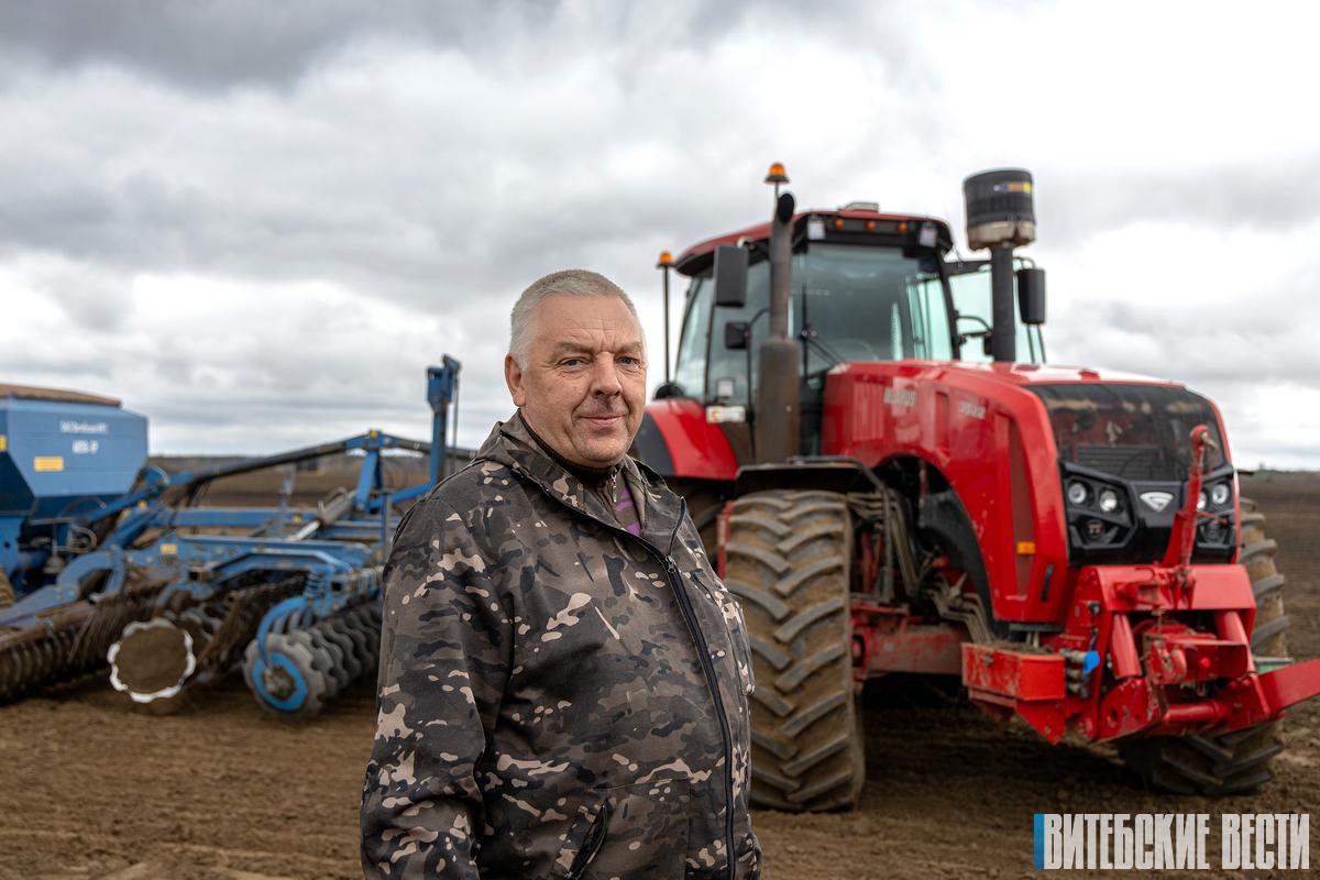 Царица полей в приоритете. “ВВ” побывали на посевной кукурузы в СУП “Совхоз им. Машерова” Сенненского района