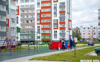 Игровое оборудование, автохлам и контейнерные площадки: КГК Витебской области проверит благоустройство дворов
