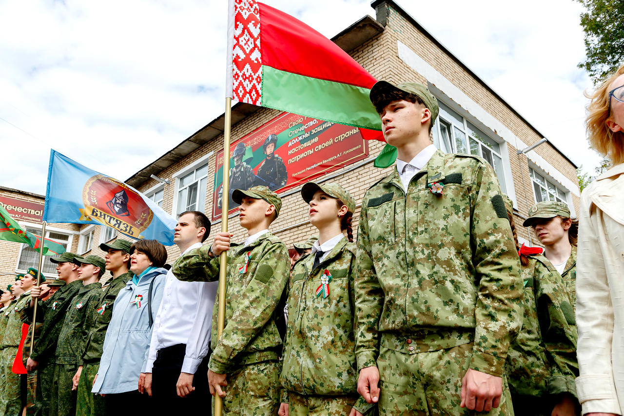 В Новополоцке открылся Центр военно-патриотического воспитания: 10 классов, дроны и рукопашный бой