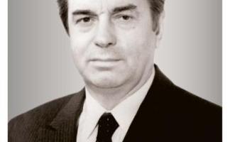 95 лет назад родился советский партийный и государственный деятель, журналист, редактор областной газеты “Віцебскі рабочы” Владимир Бровиков
