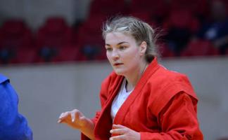 Спортсменка из Витебска выиграла золото на чемпионате Европы по самбо