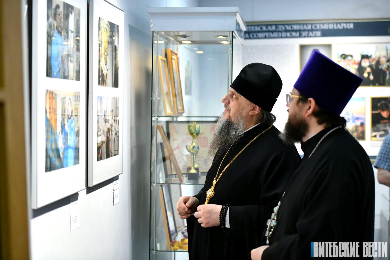 «Летопись длиною в 220 лет»: выставка о Витебской духовной семинарии открылась в краеведческом музее