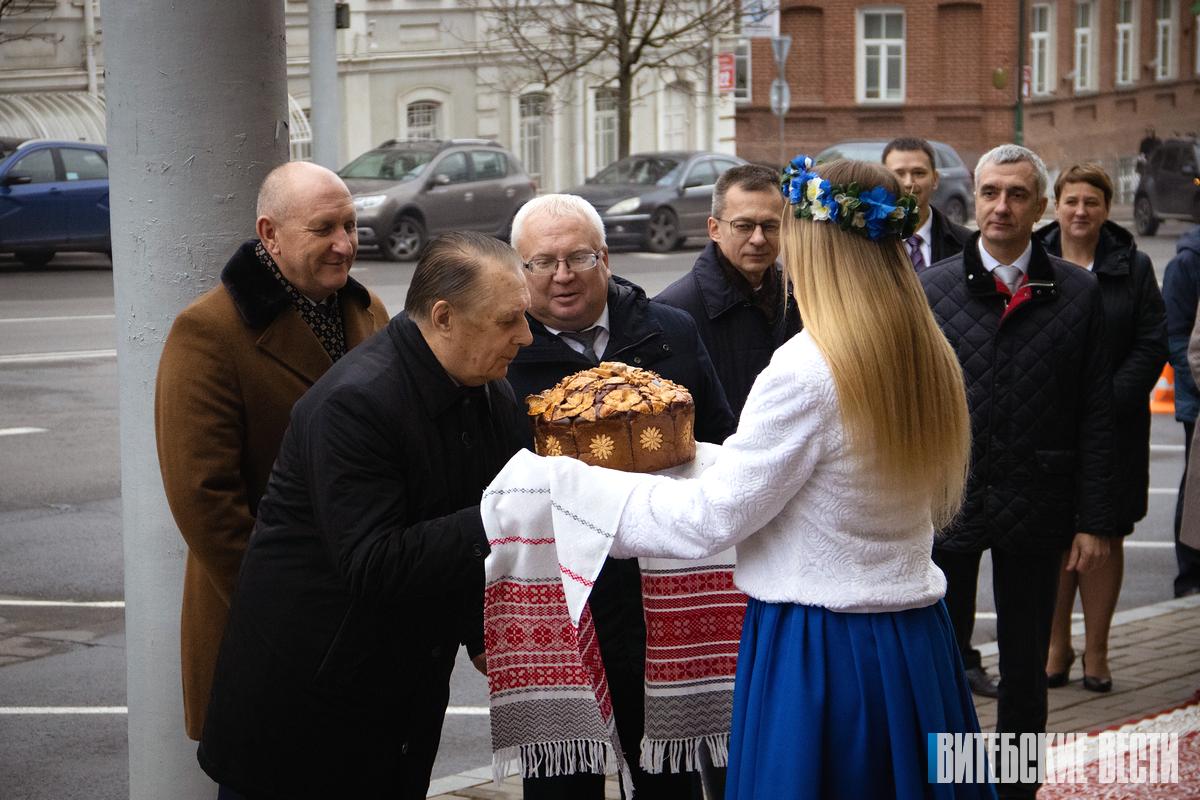 В новое здание в центре Витебска переехали суды Первомайского и  Железнодорожного районов областного центра