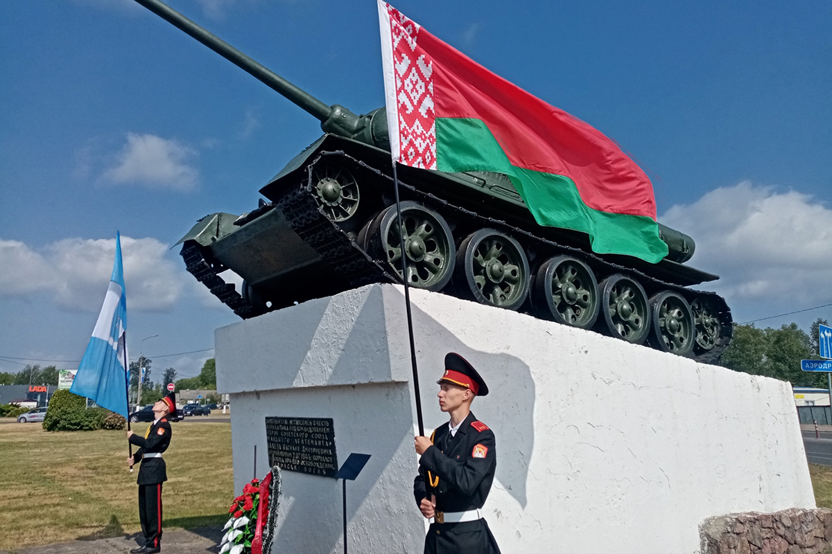 В Полоцке празднуют 79-ю годовщину освобождения города от  немецко-фашистских захватчиков