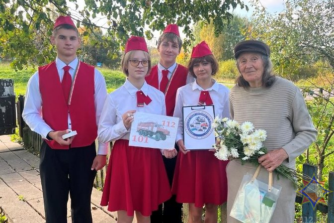 Десант заботы: на Витебщине стартовал волонтерский марафон МЧС «Молодежь за безопасность»