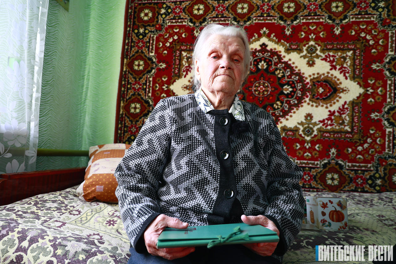 Детство за колючей проволокой: история Ирины Гудовской - узницы двух концлагерей