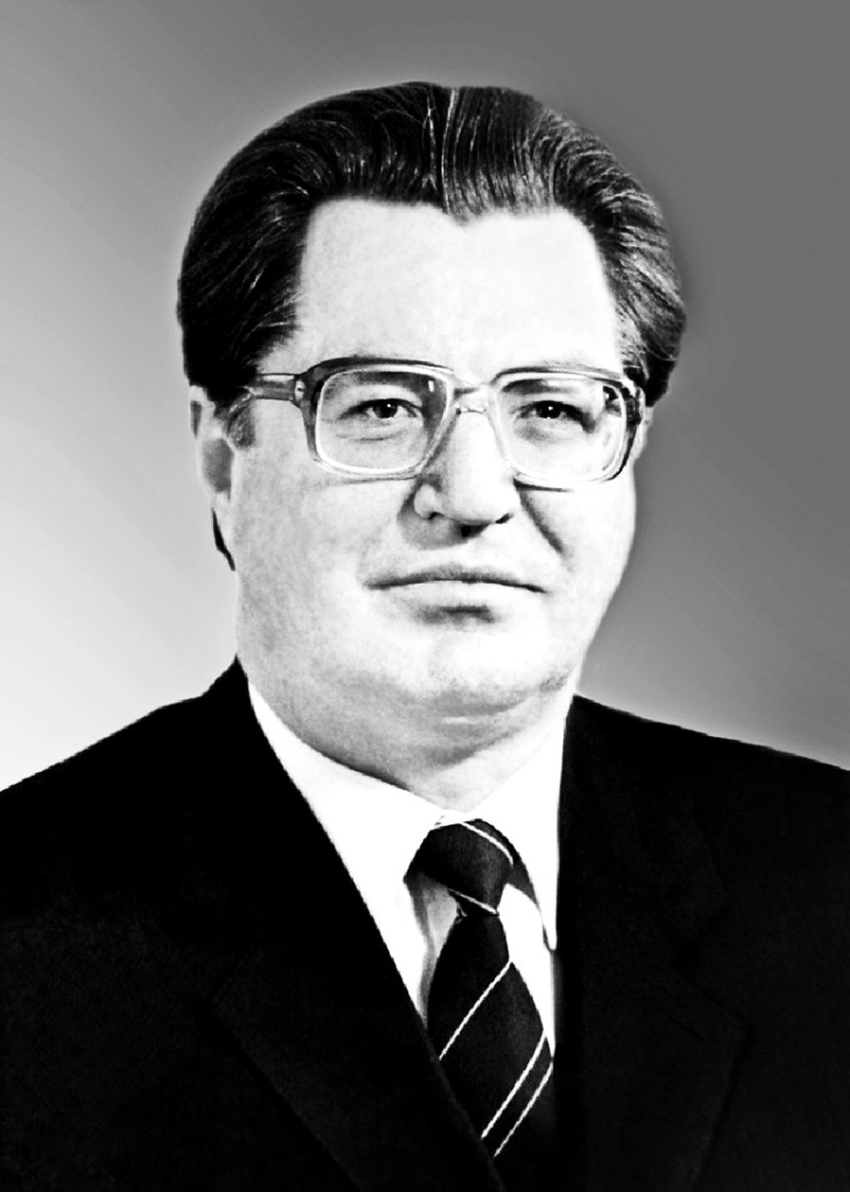 Кулаков.jpg Кулаков.jpg